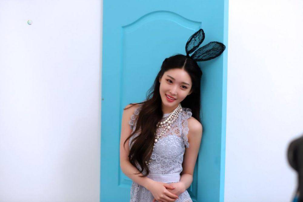 twitter.com/CHUNGHA_MNHent