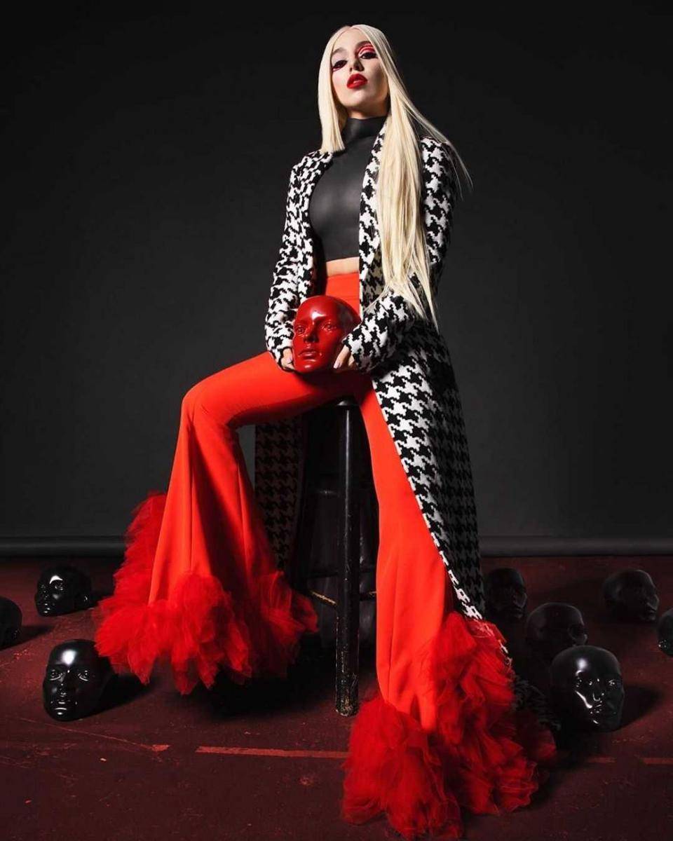 instagram.com/avamax/