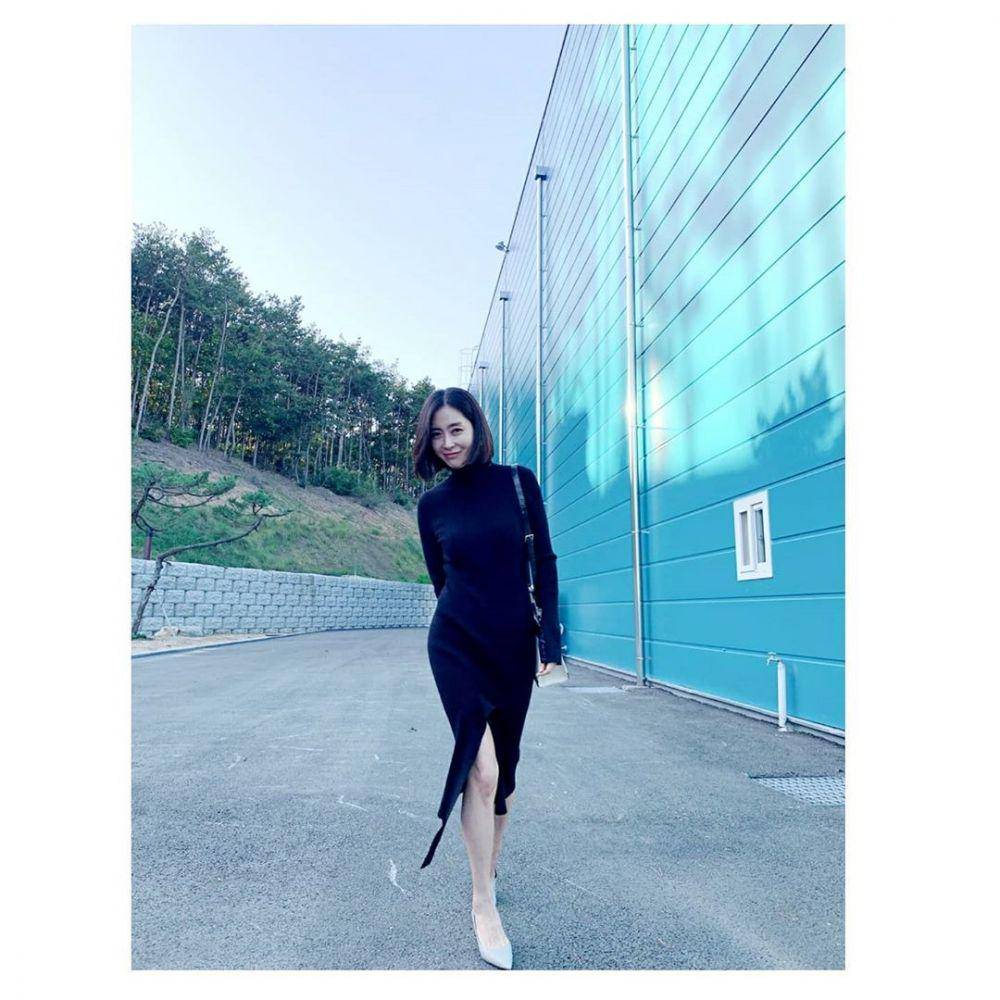 Instagram.com/songyoona2015/