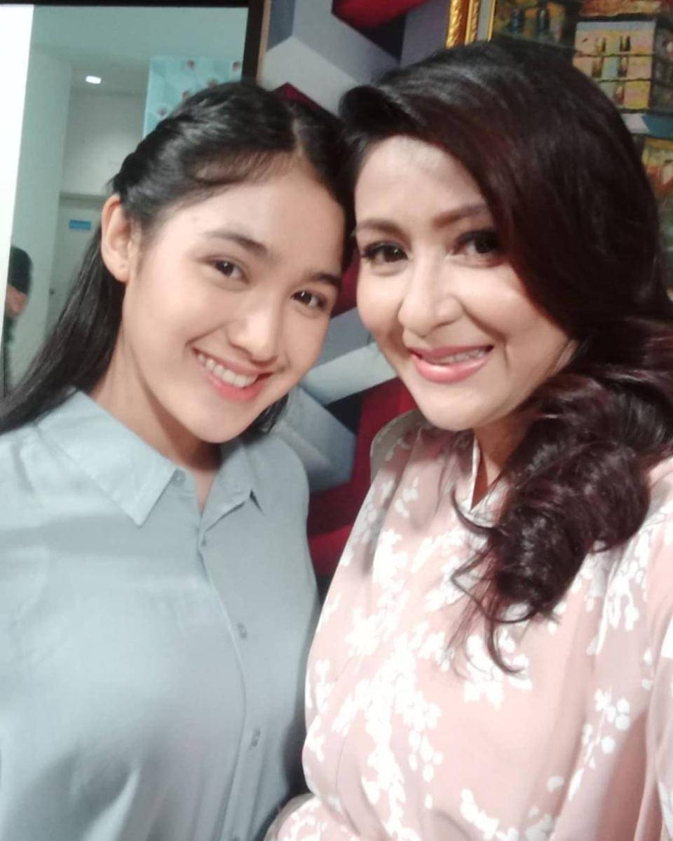 instagram.com/inedewi77
