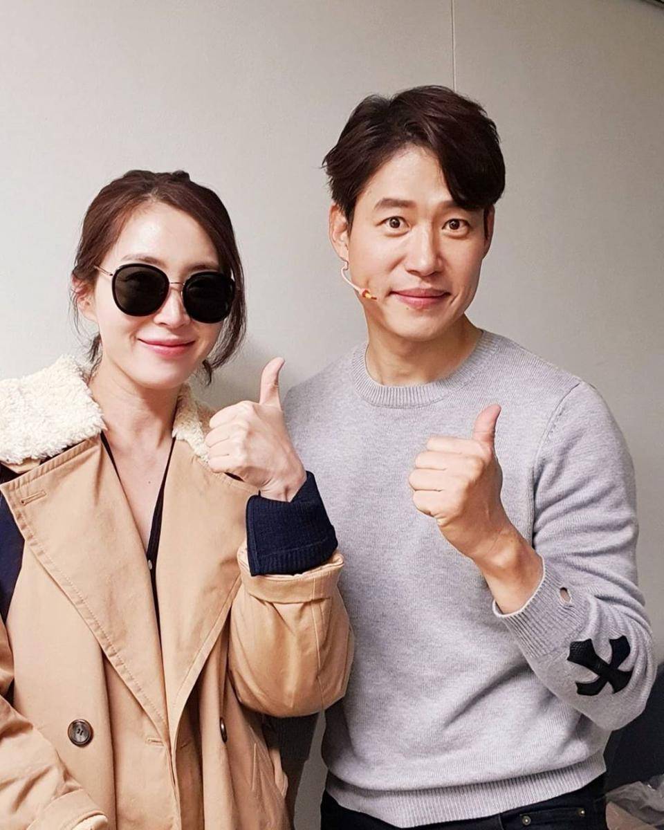 Instagram.com/songyoona2015/