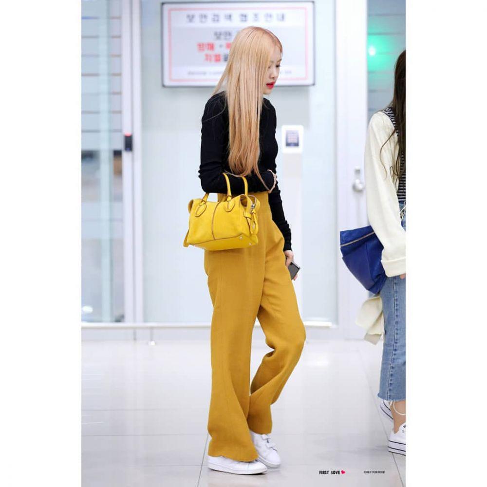 Instagram.com/firstlove970211