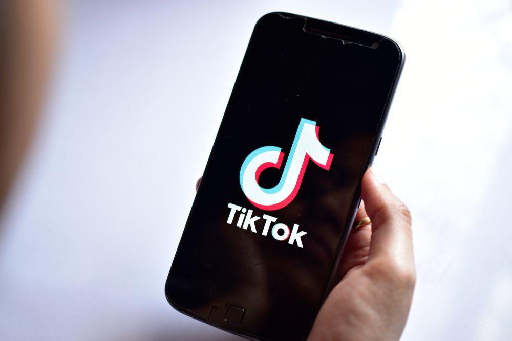 Favorit Kaum Milenial, Intip 8 Fakta Kesuksesan Aplikasi TikTok!