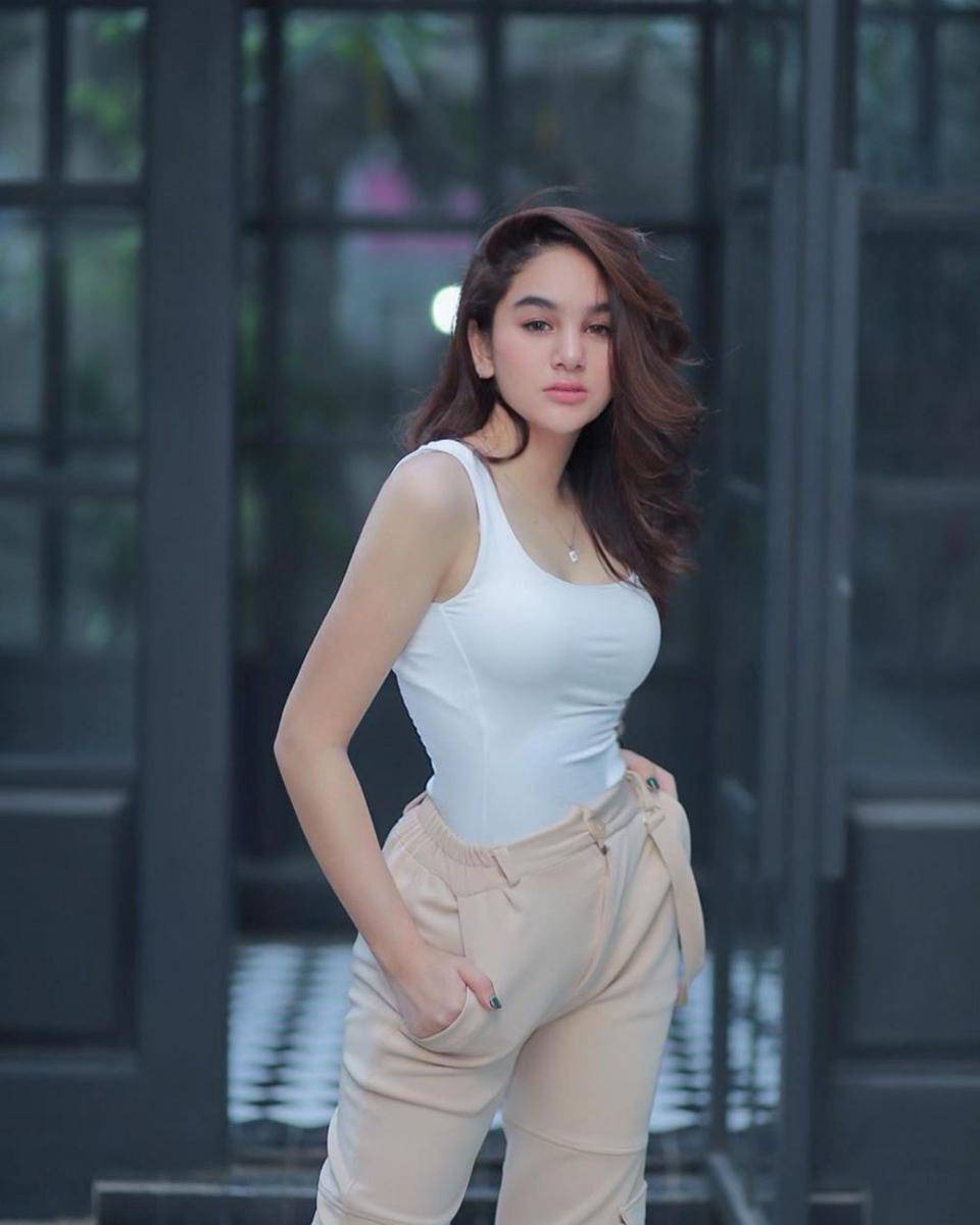 Hana Hanifah (Instagram.com/hanaaaast)
