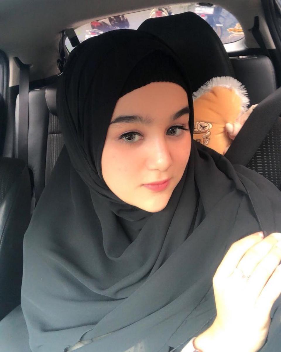 instagram.com/hanaaaast
