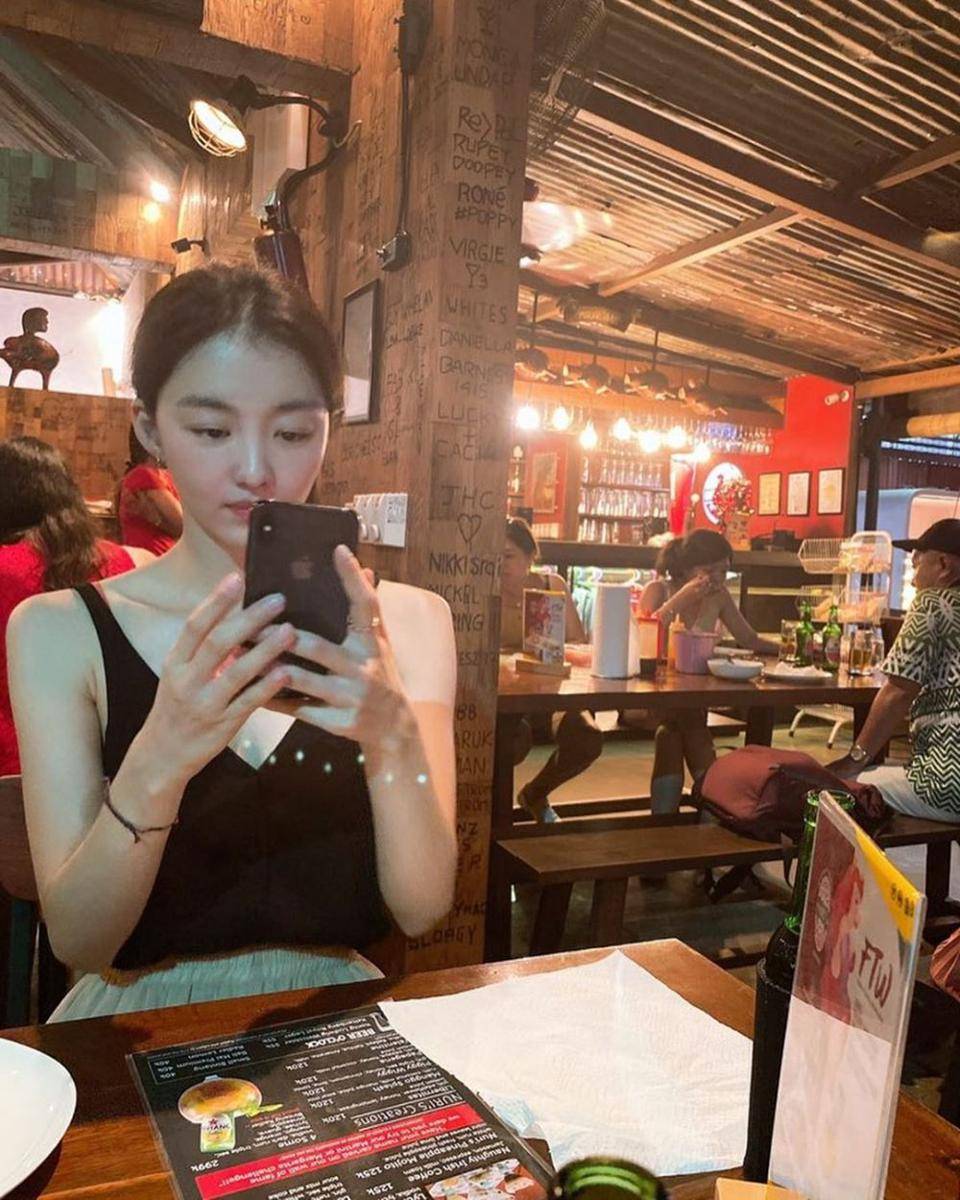 Instagram.com/heejin8359/