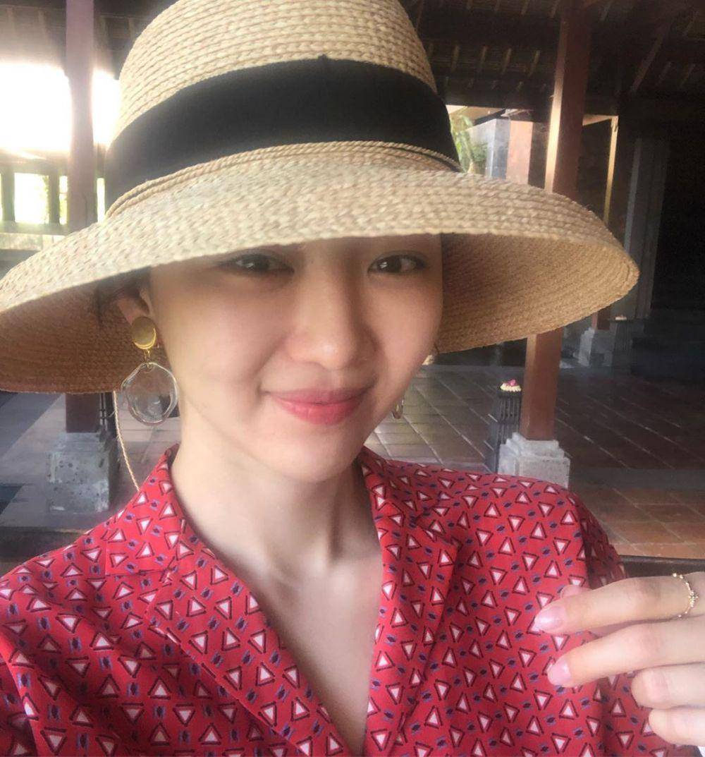 Instagram.com/heejin8359/