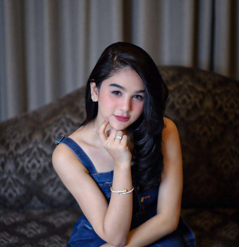 Instagram.com/hanaaaast
