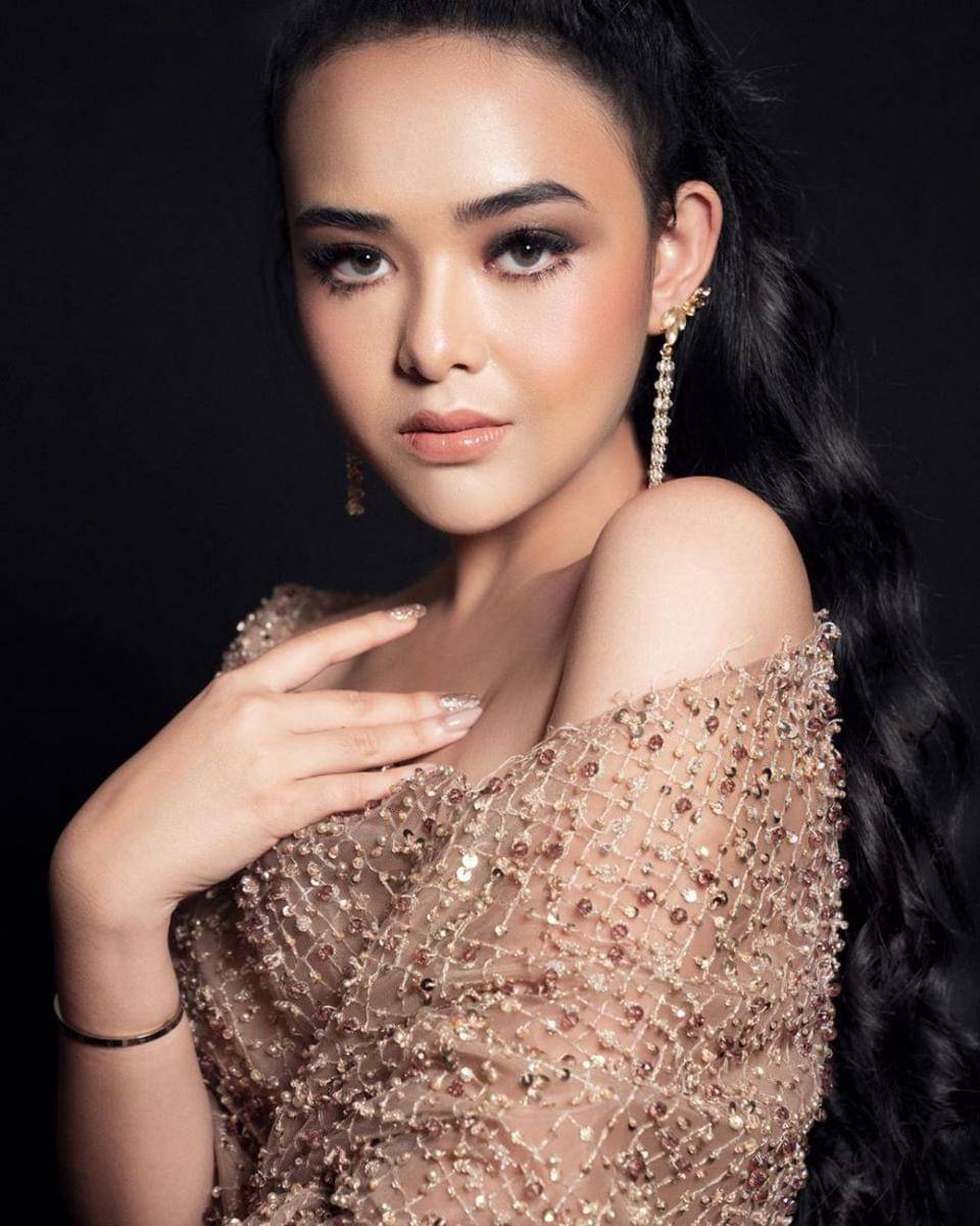 instagram.com/amandamanopo