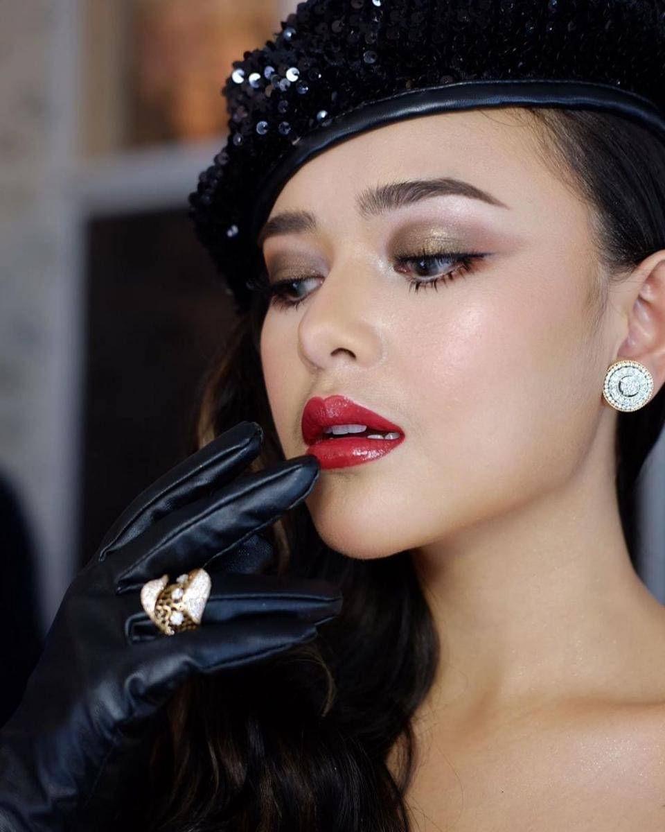 instagram.com/amandamanopo