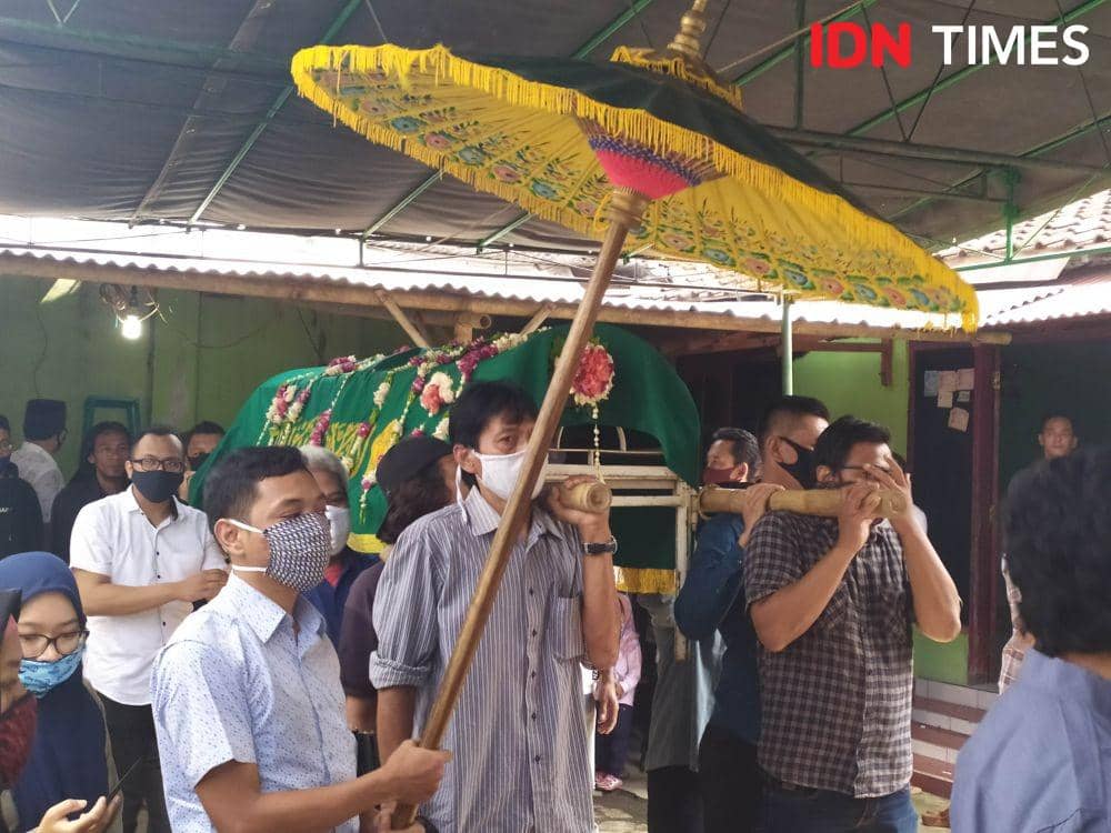 Mbah Lindu Penjual Gudeg Legendaris Yogyakarta Tutup Usia