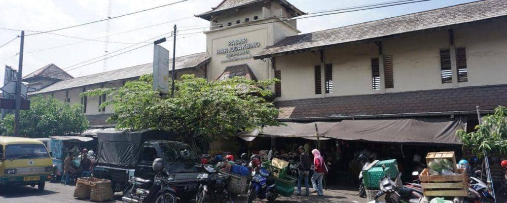 surakarta.go.id