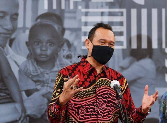 Terlihat beberapa artis menyambangi Istana Presiden pada Selasa, (14/7/2020) (ANTARA FOTO/Sigid Kurniawan)