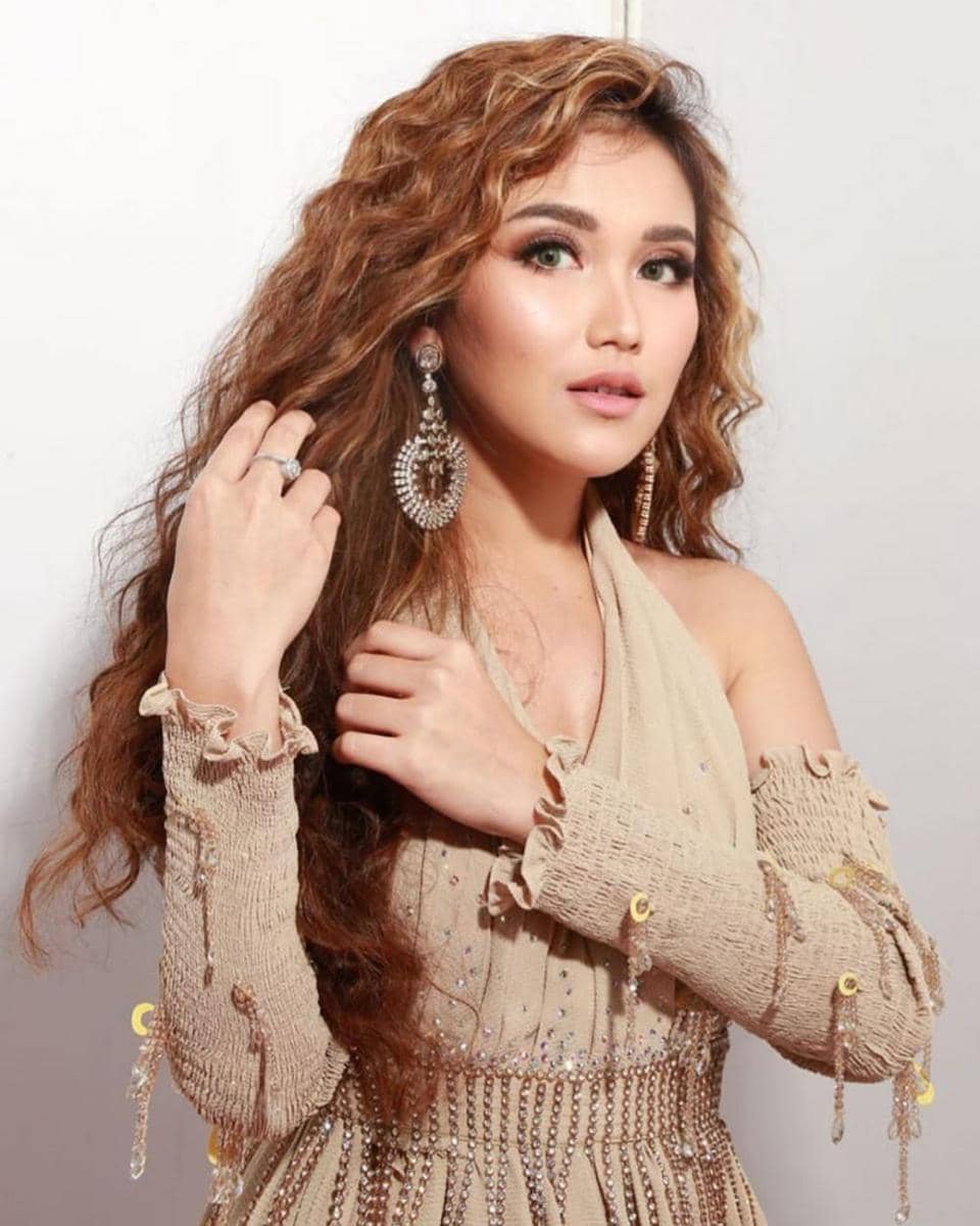 Instagram/ayutingting92