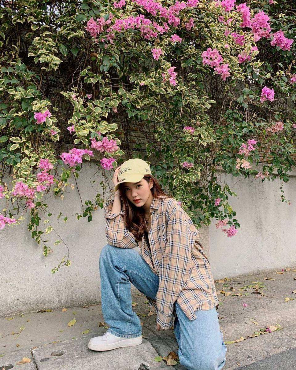Instagram.com/june.bnk48office