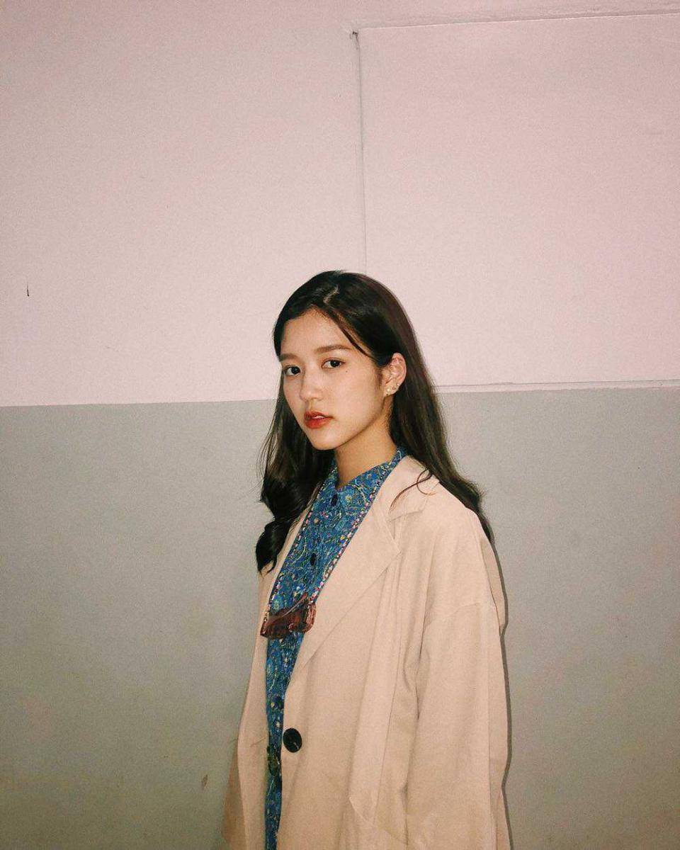 Instagram.com/june.bnk48office
