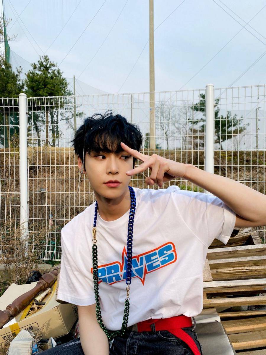 instagram.com/nct127