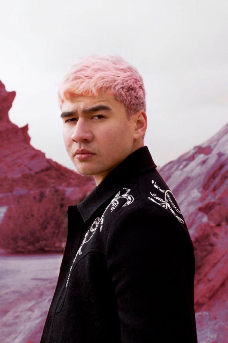 twitter.com/calum5sos