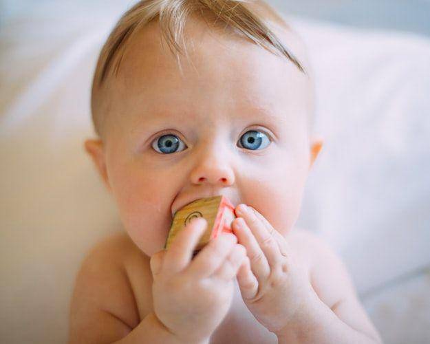 Ilustrasi bayi (Unsplash.com/Colin Maynard)