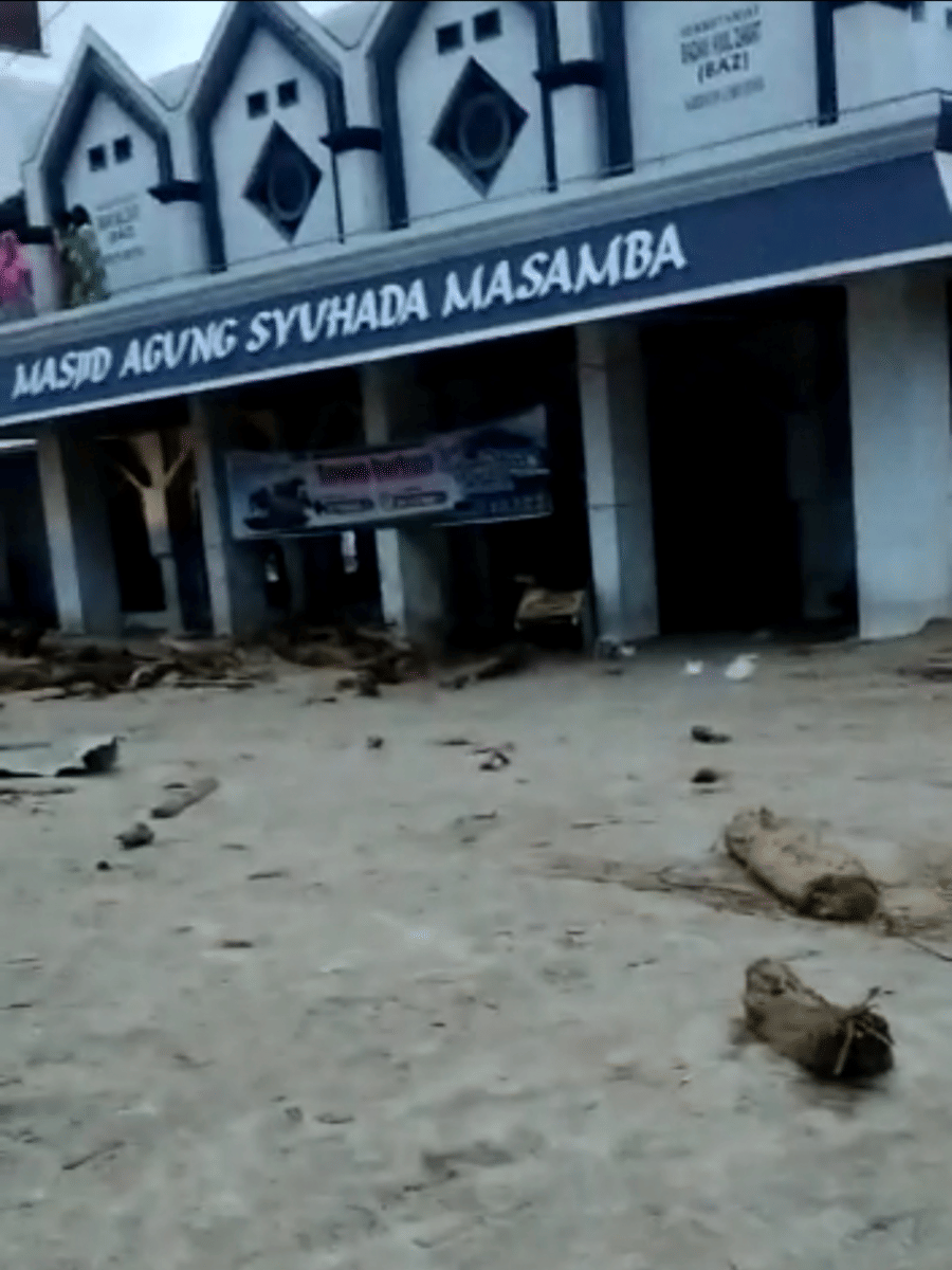 Banjir di Masamba Luwu Utara yang terjadi Senin (13/7/2020). Tangkapan layar