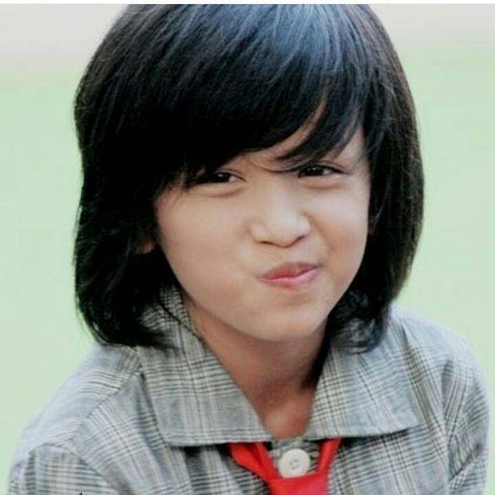potret Ray saat masih kecil (instagram.com/idolacilik_loversgh)
