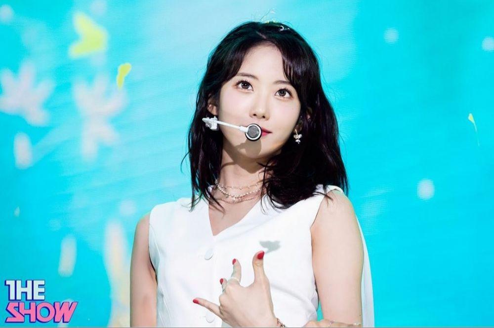 10 Potret Pesona Luda WJSN dengan Rambut Hitam di Comeback 'Butterfly'