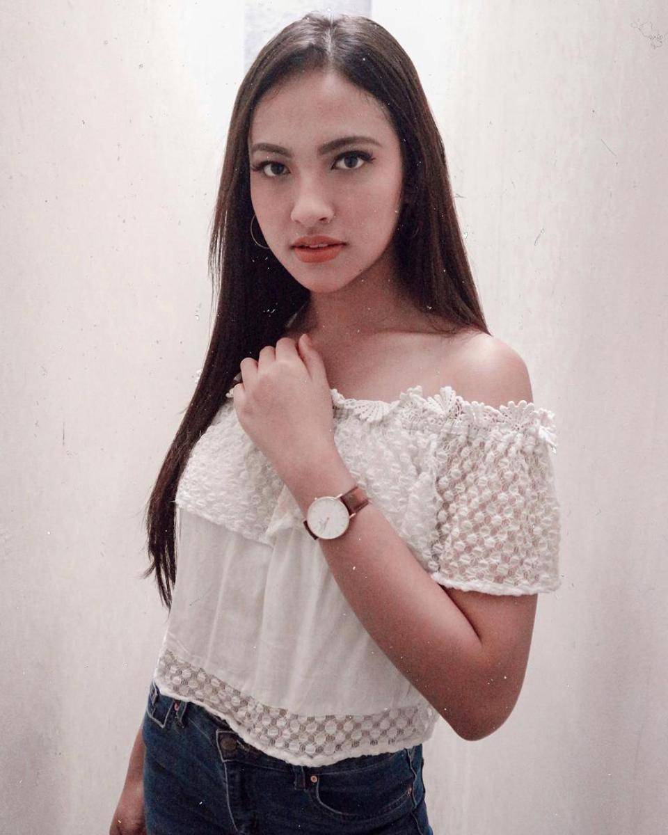 Instagram.com/vaniafherlambang