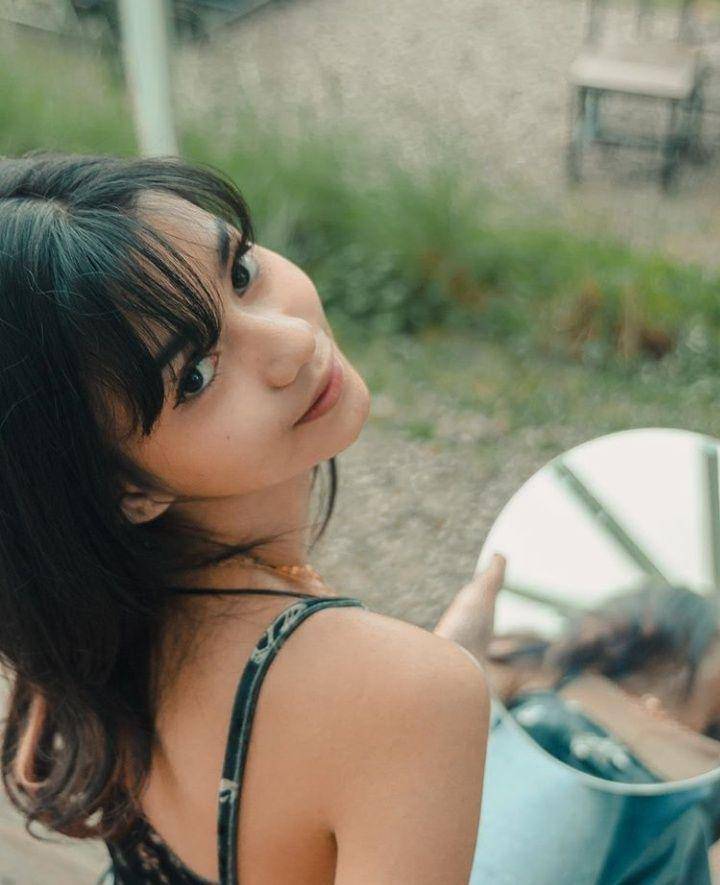 Instagram.com/iniadzwaaurell