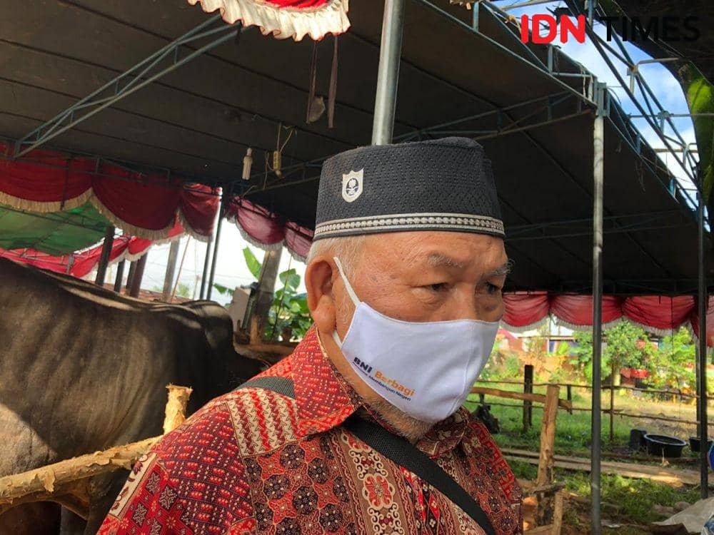 pedagang hewan kurban Julkafi Teman Gumay di Kota Palembang (IDN Times/Rangga Erfizal)