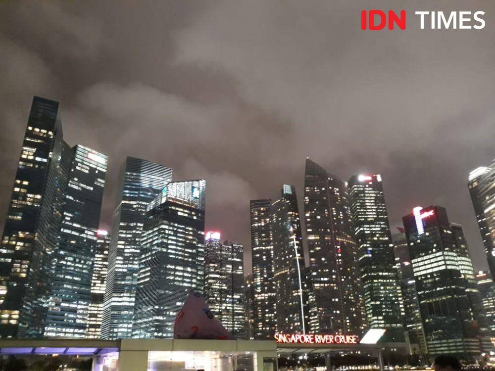 Ilustrasi Singapura (IDN Times/Fitang Budhi Adhitia)