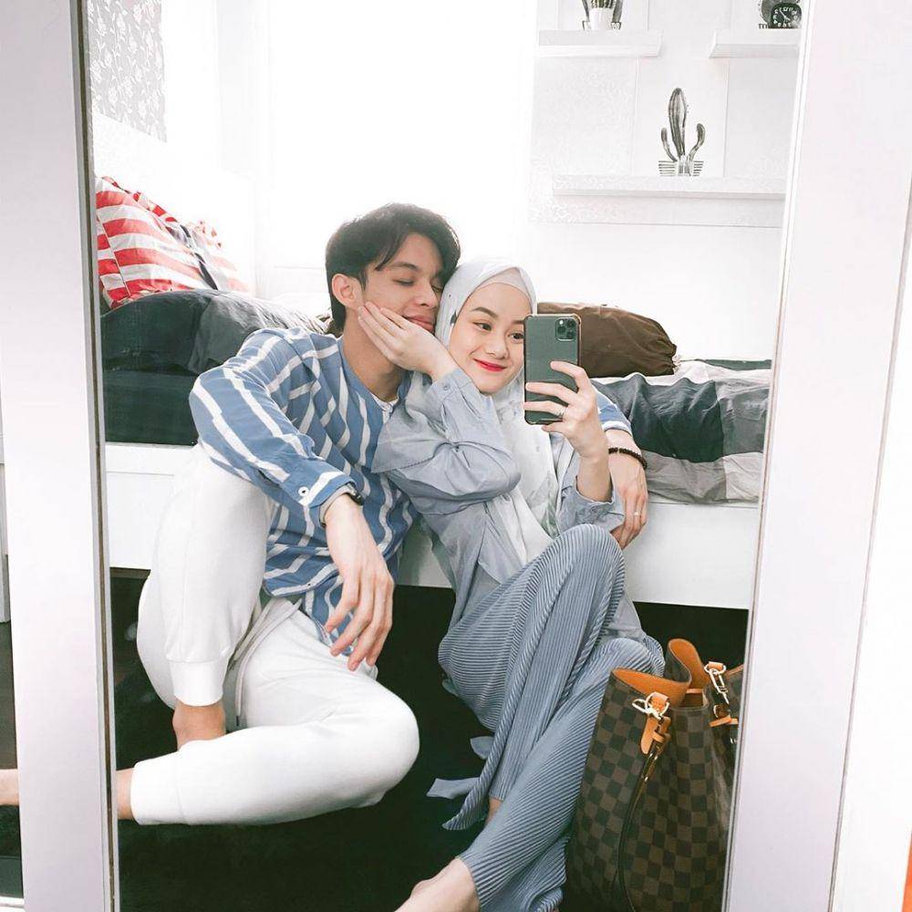 instagram.com/rey_mbayang