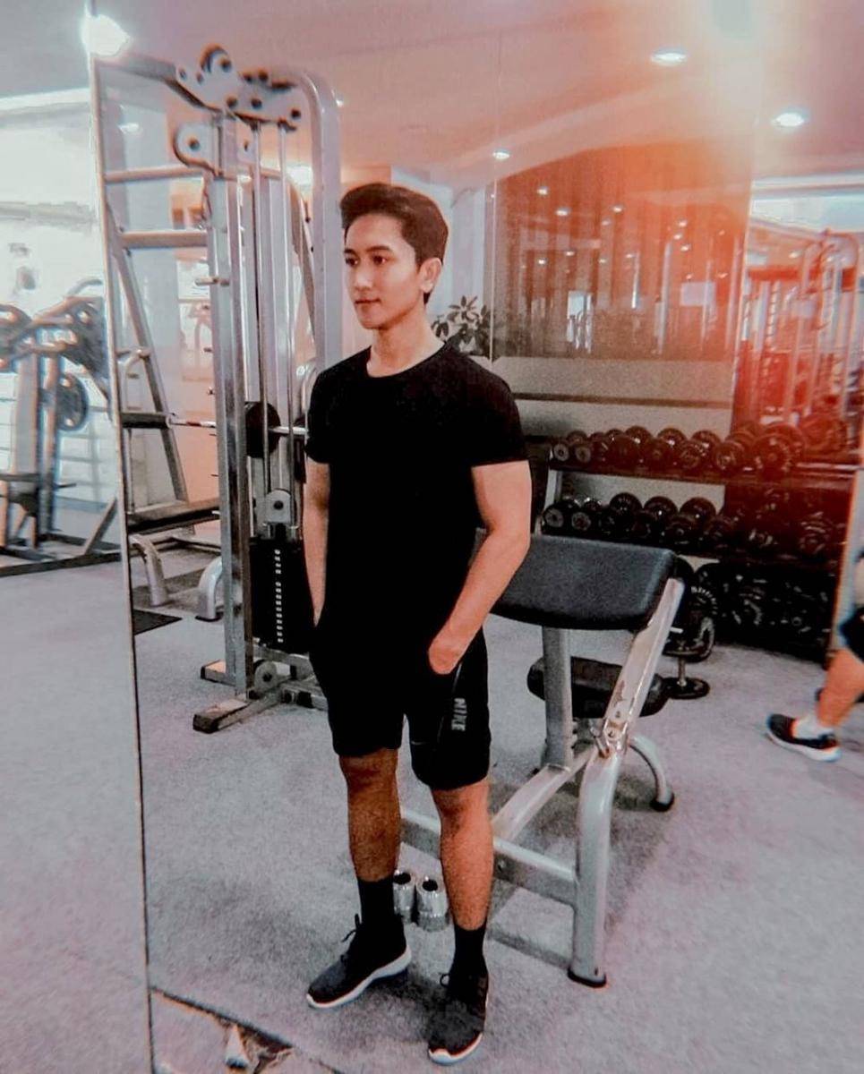 Instagram.com/goldisenna