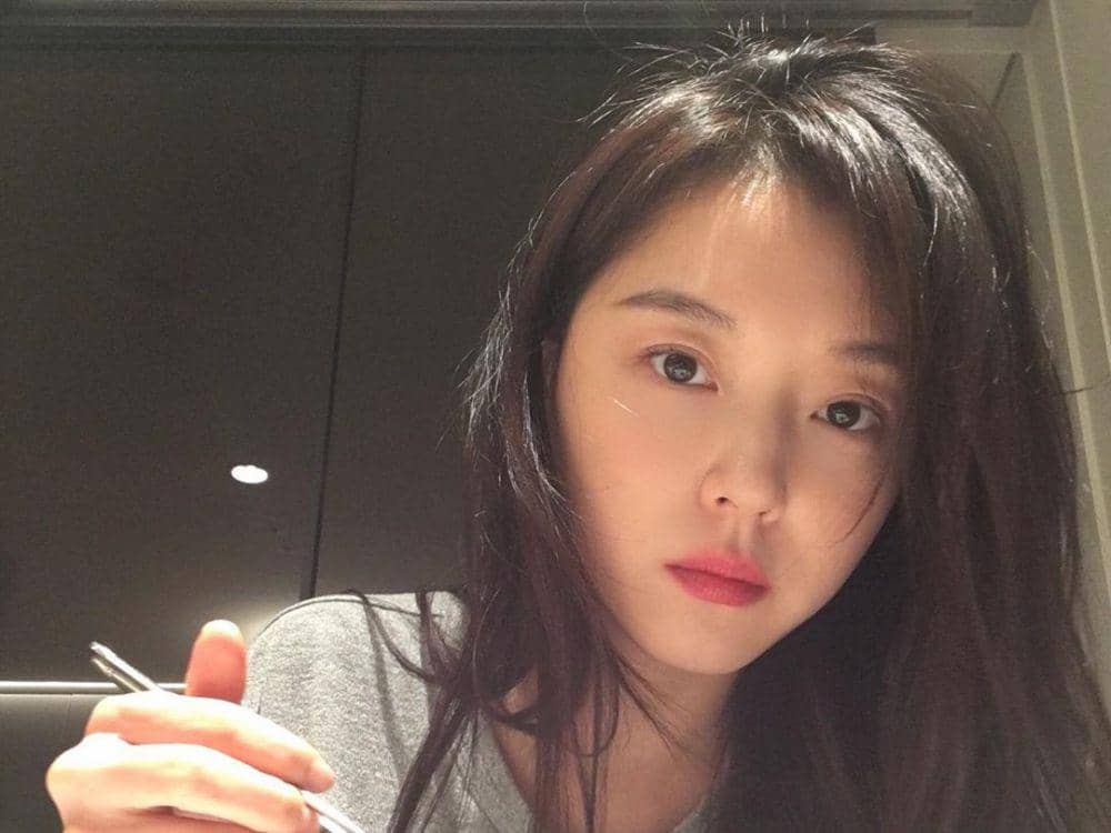 Instagram.com/j_ourly