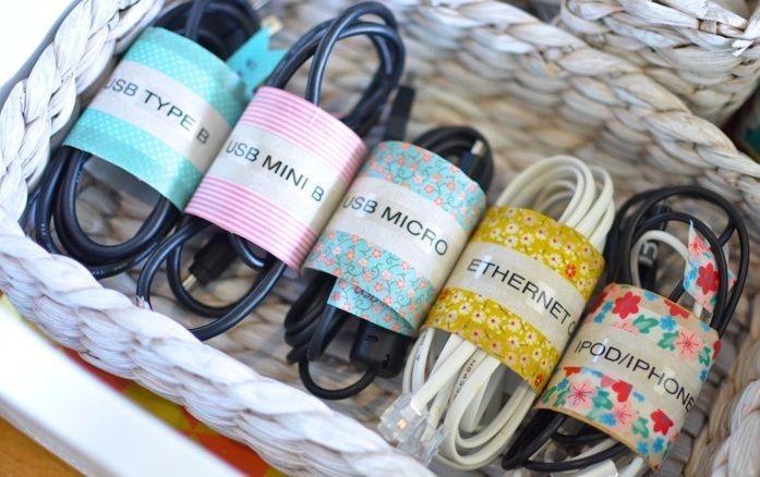 10 Ide Organizer Kabel Termudah yang Wajib Dicoba, Bye-bye Berantakan!