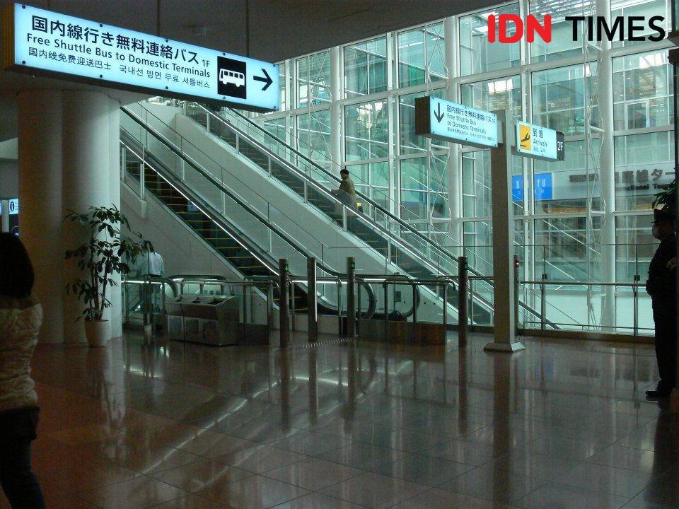 Suasana Bandara Narita, jepang (IDN Times/Anata)