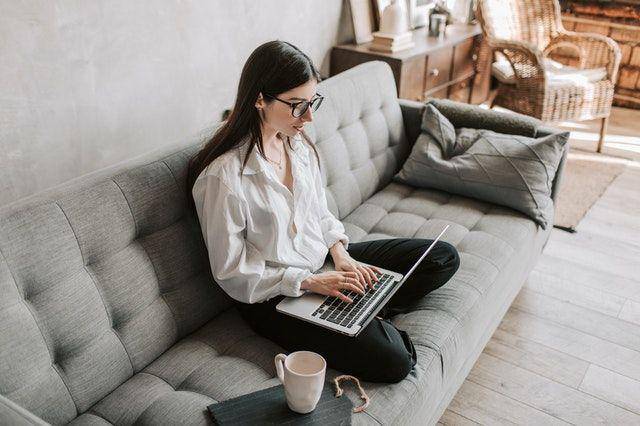pexels.com/ Vlada Karvopich