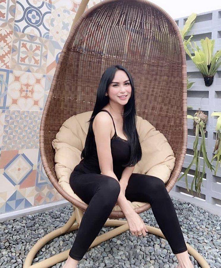 Instagram.com/bebizie