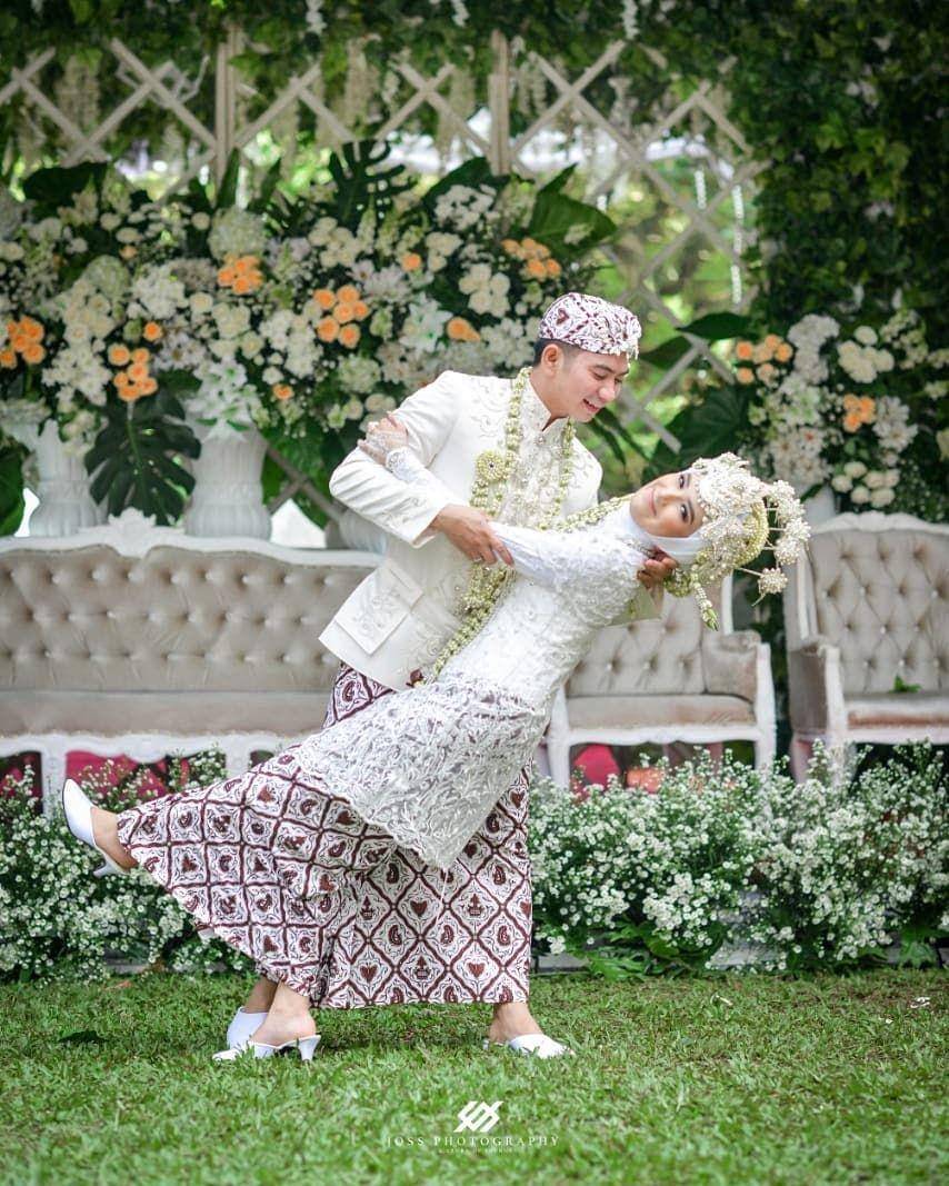 Joss Photography via Instagram.com/setiaweddingplan