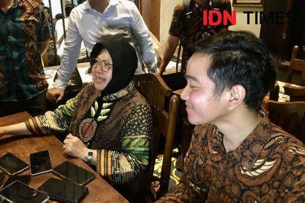 Pertemuan Gibran Rakabuming Raka dengan Tri Rismaharini. IDN Times/Larasati Rey