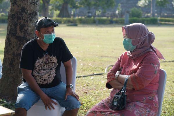 Anas Syahrul Alimi bersama Rizki Handayani Mustafa saat berlangsungnya Prambanan Jazz Online, Sabtu (18/7/2020) - Dok. pribadi Prambanan Jazz Festival
