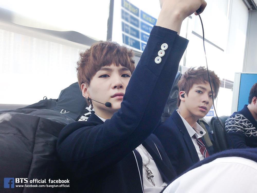 facebook.com/bangtan.official