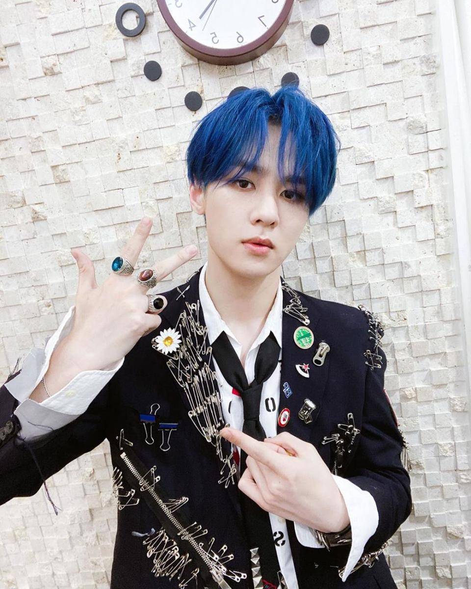 Instagram.com/wayv_kun_