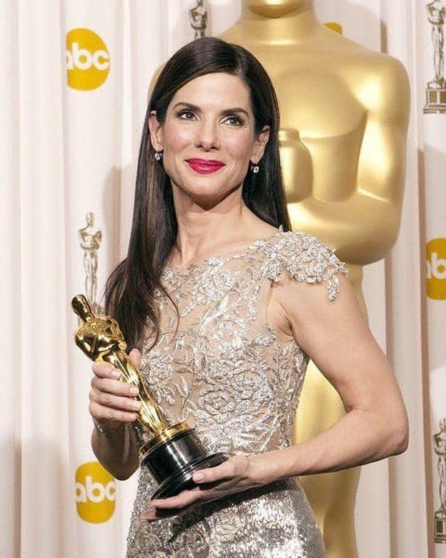 instagram.com/sandrabullockco