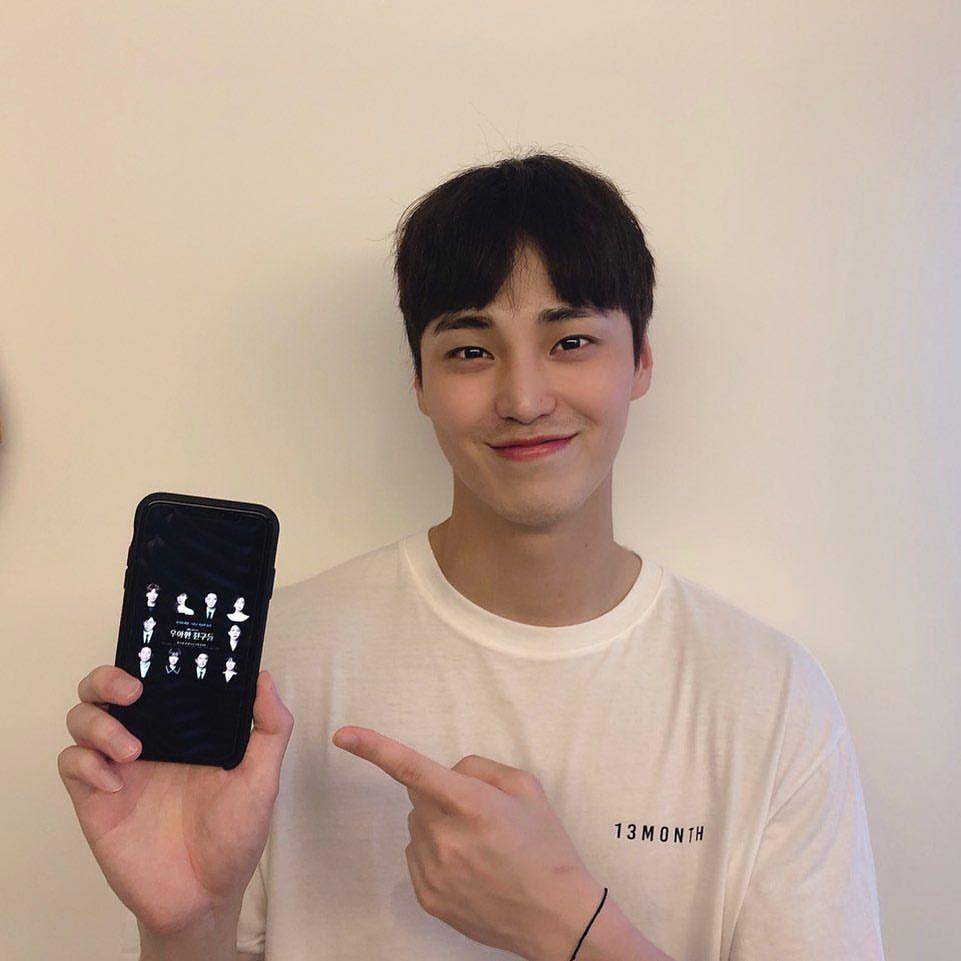 Instagram.com/leetaehwan0221