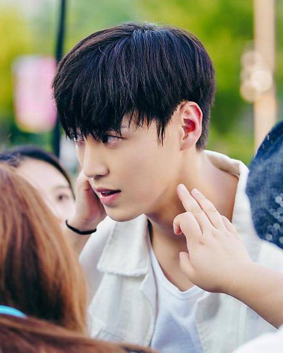 Instagram.com/leetaehwan0221