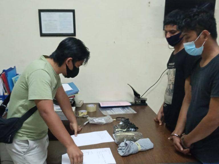2 Pemuda Samarinda Pesan Ganja Via Instagram, Paket Dikirim Ekspedisi