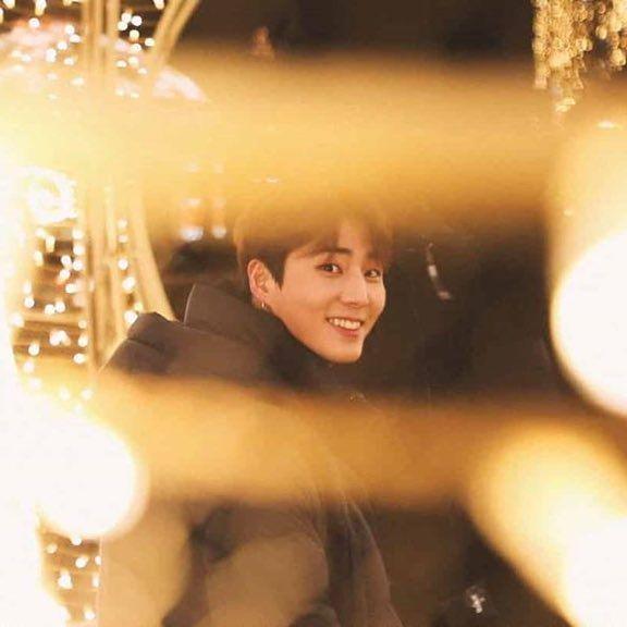 Jarang yang Tahu, 8 Penyanyi Korea Ini Lagunya Ditulis Young K DAY6
