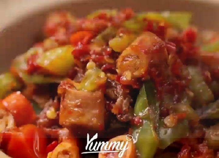 Resep Tumis Mercon Cumi Asin ala Yummy App yang Endeus, Bikin Ngiler!