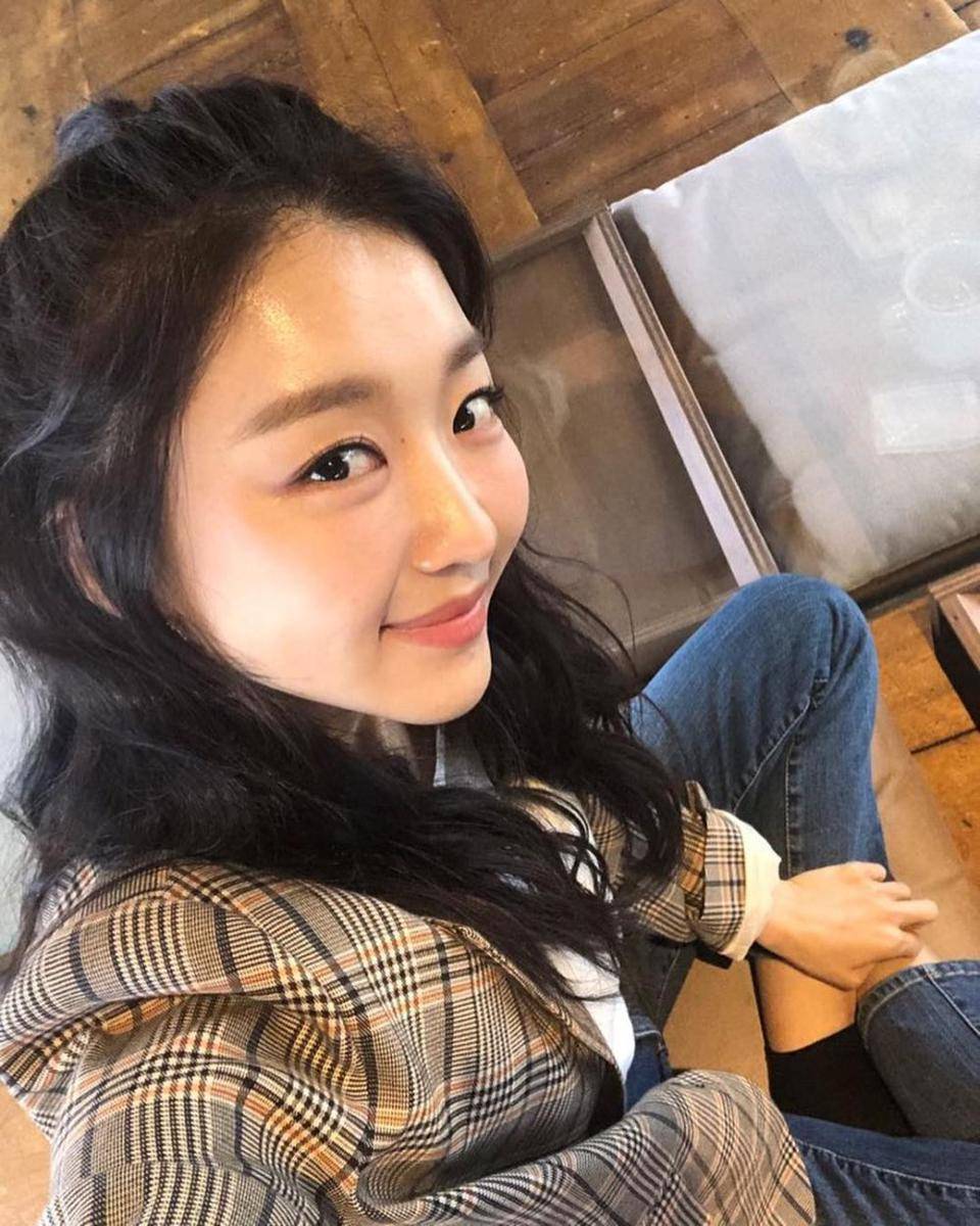 Instagram.com/heejin8359/