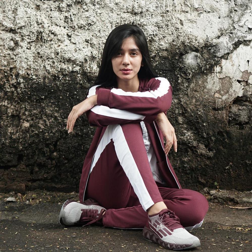 10 Gaya Sporty ala Artis Fanny Ghassani Saat Berolahraga, Modis Banget